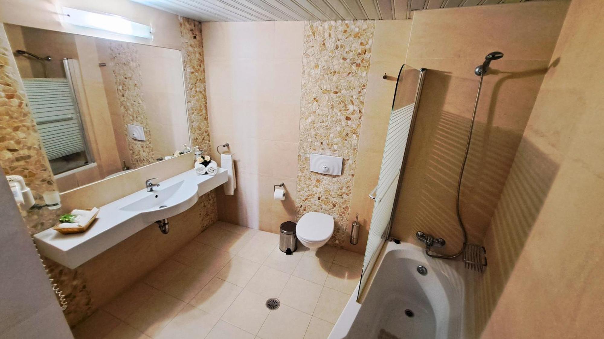 Hotel Astron Princess カルパトス エクステリア 写真