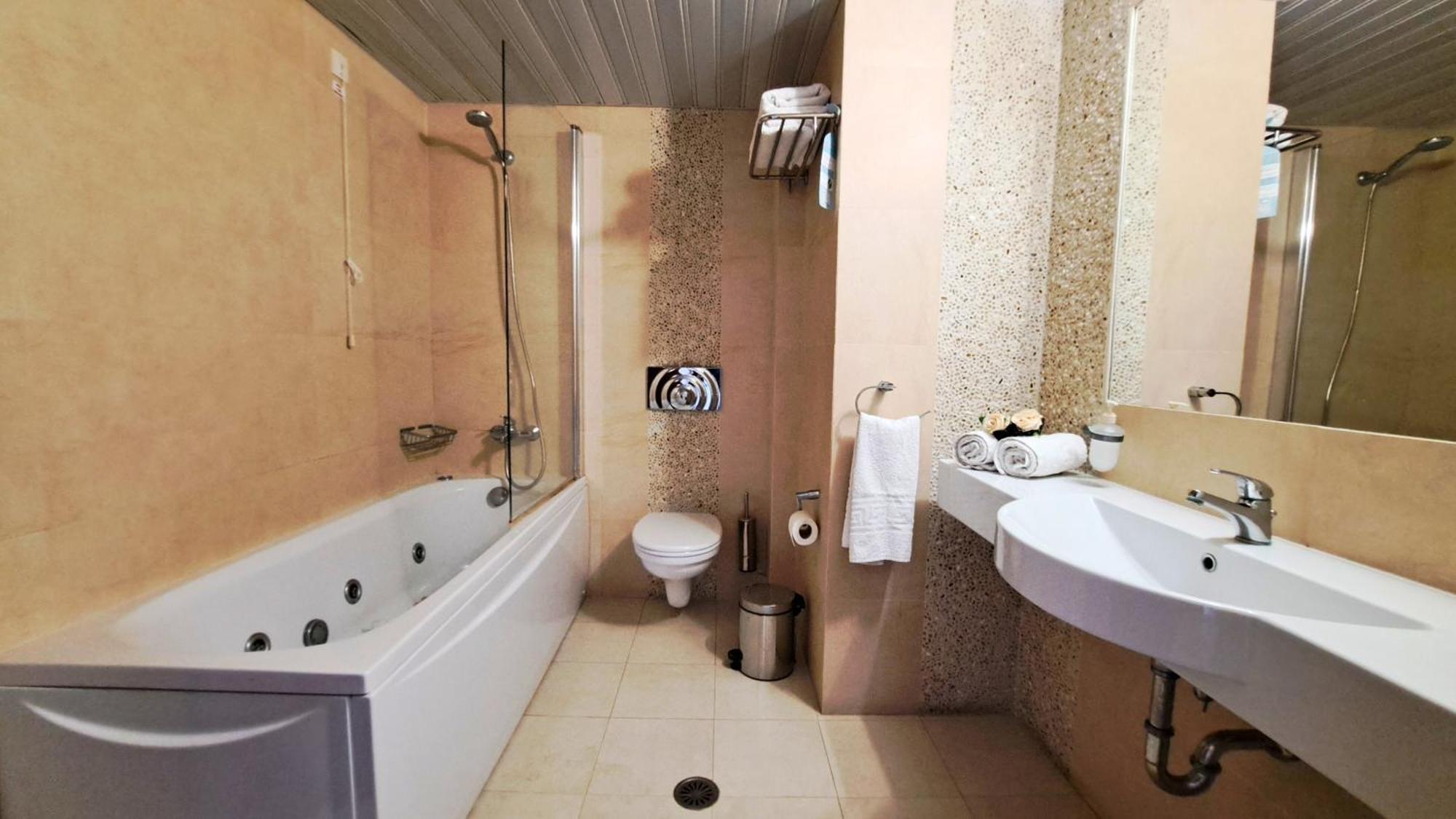 Hotel Astron Princess カルパトス エクステリア 写真