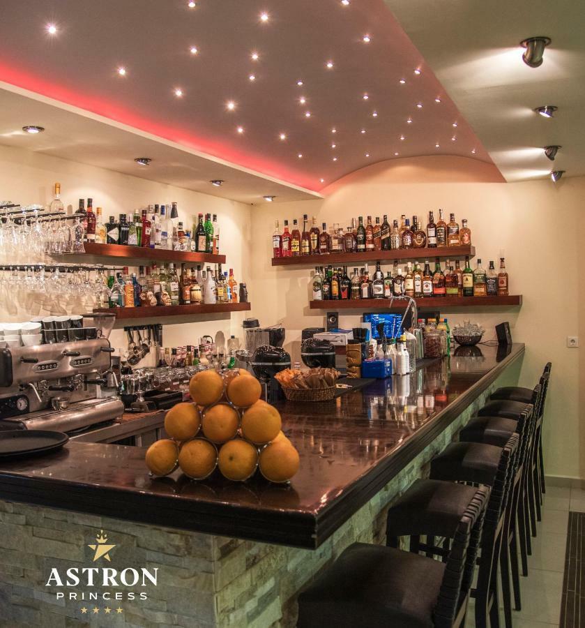 Hotel Astron Princess カルパトス エクステリア 写真